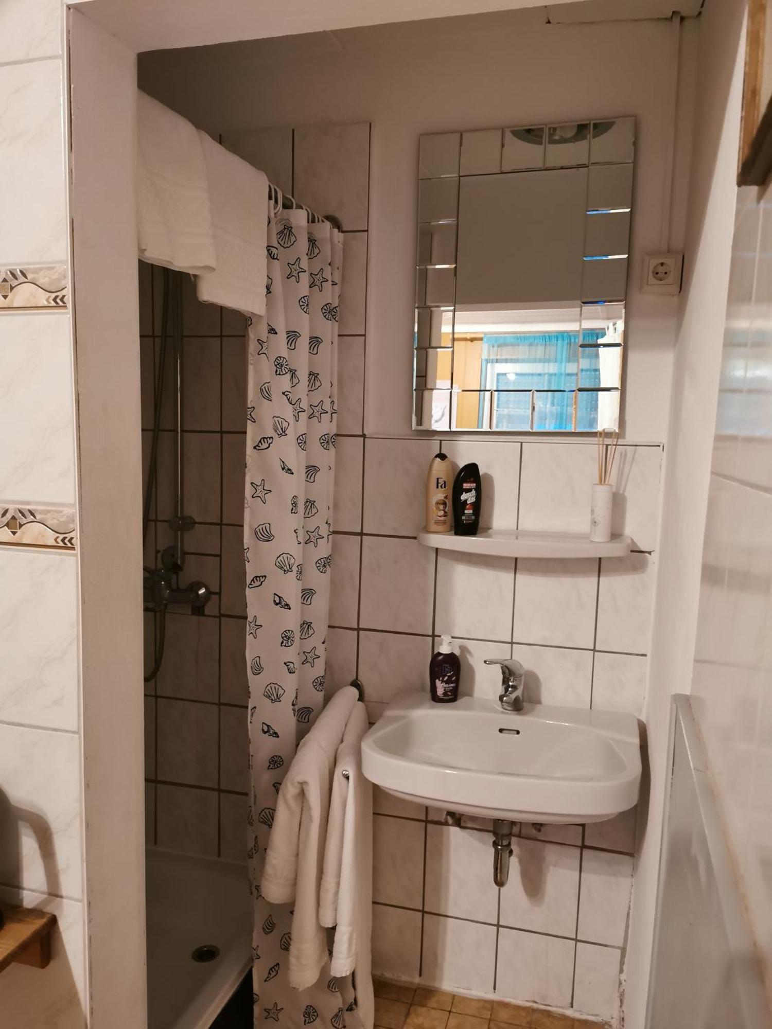 See Lord Hotel Kaiserslautern Værelse billede